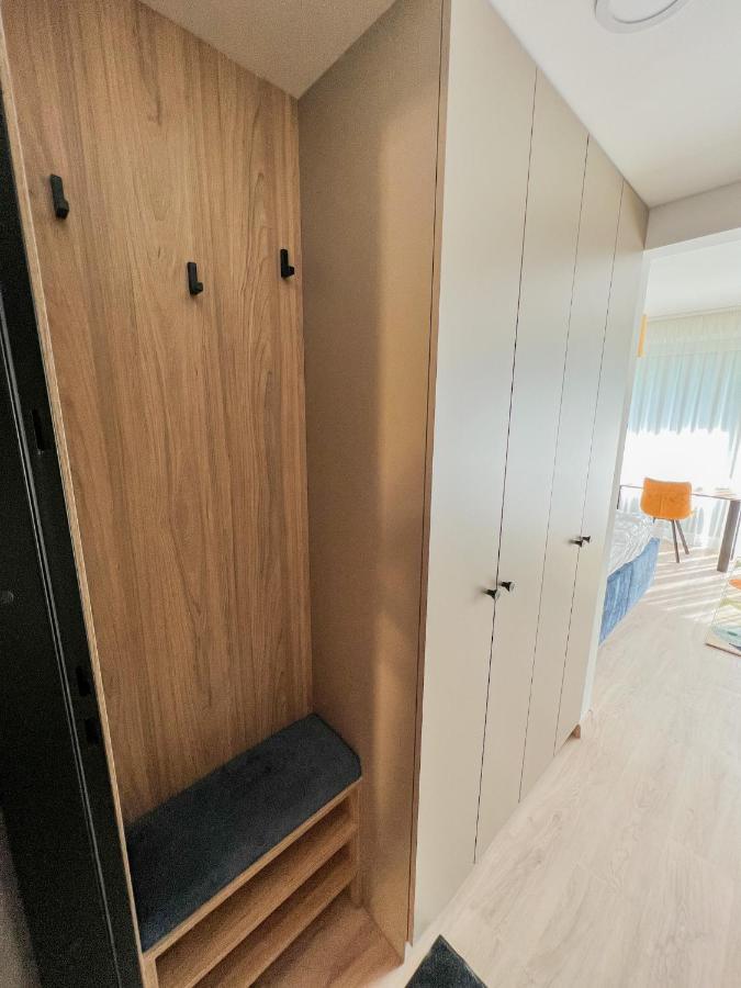 Villa Bauhaus Wellness Apartments 207 - Petiteplage Siófok Eksteriør billede